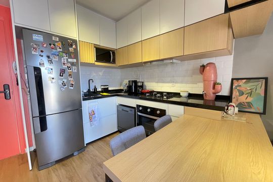 Cozinha  de apartamento à venda com 1 quarto, 37m² em Ferreira, São Paulo