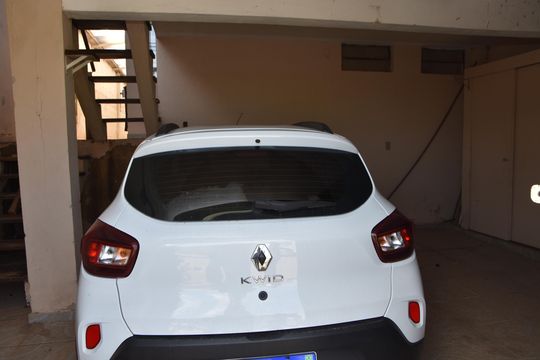 garagem de casa para alugar com 2 quartos, 60m² em Jardim Esplanada, Jundiaí