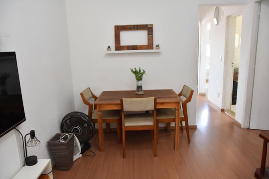 Sala de casa para alugar com 2 quartos, 110m² em Jardim Esplanada, Jundiaí