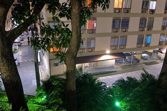 Área externa de apartamento para alugar com 2 quartos, 53m² em Santa Rosa, Niterói