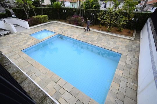 Piscina de apartamento para alugar com 3 quartos, 110m² em Vila Monumento, São Paulo
