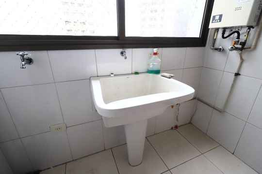 Área de Serviço de apartamento para alugar com 3 quartos, 156m² em Vila Gomes Cardim, São Paulo