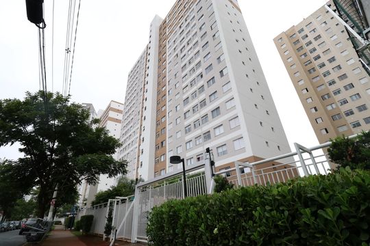 Fachada  de apartamento para alugar com 1 quarto, 31m² em Água Branca, São Paulo