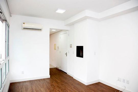 Sala de apartamento para alugar com 1 quarto, 50m² em Petrópolis, Porto Alegre