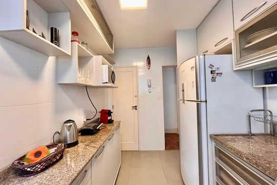 Apartamento para alugar com 3 quartos, 112m² em Leblon, Rio de Janeiro