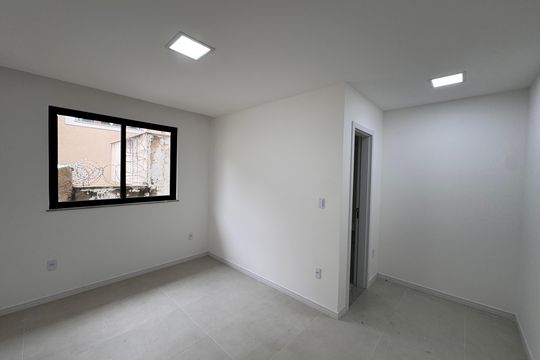 Suíte 2 de apartamento à venda com 4 quartos, 220m² em Vargem Pequena, Rio de Janeiro