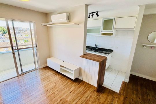 Sala de apartamento para alugar com 2 quartos, 54m² em Loteamento Villa Branca, Jacareí