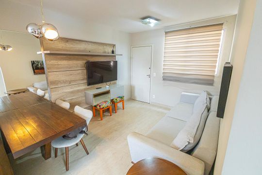 Sala de apartamento para alugar com 2 quartos, 53m² em Serrano, Belo Horizonte