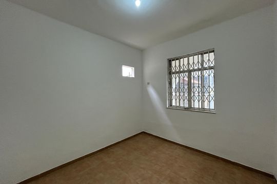 Quarto 1 de casa à venda com 2 quartos, 90m² em Praça Seca, Rio de Janeiro