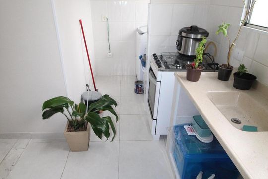 Cozinha de apartamento para alugar com 2 quartos, 55m² em Conjunto Residencial Trinta E Um de Marco, São José dos Campos