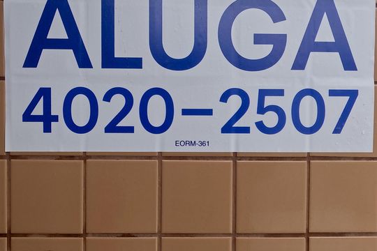 Fachada | Adesivo/Placa Quintoandar instalado  de apartamento para alugar com 1 quarto, 48m² em Boqueirão, Santos