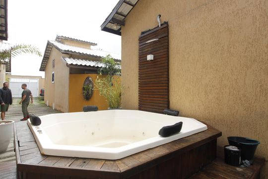 Casa de Condomínio para alugar com 2 quartos, 50m² em Foguete, Cabo Frio