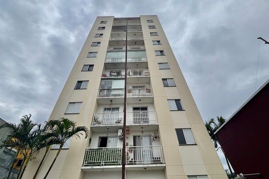Fachada de apartamento à venda com 2 quartos, 49m² em Vila Ré, São Paulo