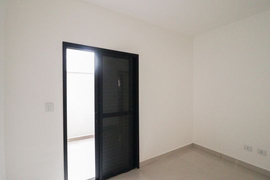 Quarto 1 de apartamento à venda com 2 quartos, 48m² em Vila Ester (zona Norte), São Paulo