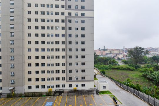 Vista do Quarto 2 de apartamento para alugar com 2 quartos, 39m² em Cidade Nova Bonsucesso, Guarulhos