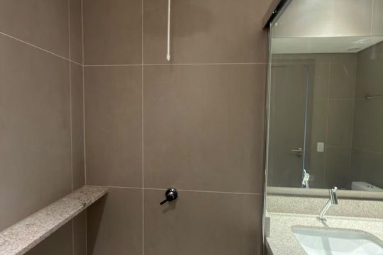 Banheiro 02  de apartamento para alugar com 2 quartos, 45m² em Águas Claras, Brasília