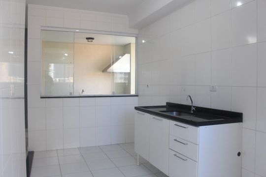 Cozinha de apartamento à venda com 3 quartos, 91m² em Santa Maria, São Caetano do Sul