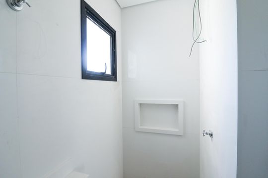 Banheiro da Suíte  de apartamento à venda com 2 quartos, 62m² em Jardim Sao Miguel, São Paulo