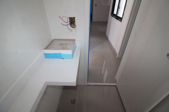 Banheiro de apartamento à venda com 2 quartos, 53m² em Jardim Sao Miguel, São Paulo