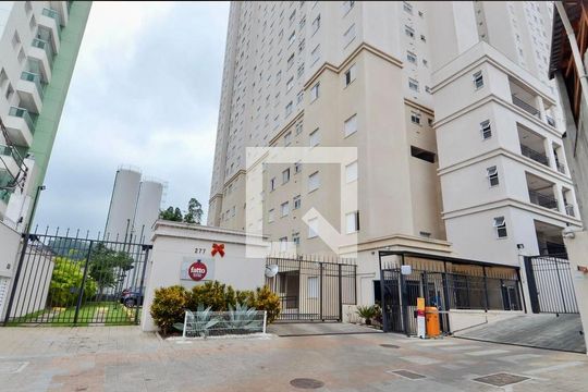 Fachada do Prédio  de apartamento para alugar com 3 quartos, 57m² em Jardim Las Vegas, Guarulhos