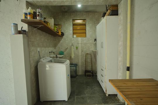 Área de Serviço de casa à venda com 3 quartos, 185m² em Alves Dias, São Bernardo do Campo
