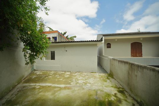 Quintal  de casa à venda com 3 quartos, 185m² em Alves Dias, São Bernardo do Campo