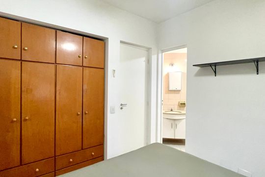 Suite de apartamento para alugar com 1 quarto, 35m² em Pinheiros, São Paulo