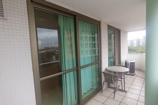 Varanda de apartamento para alugar com 1 quarto, 65m² em Barra da Tijuca, Rio de Janeiro