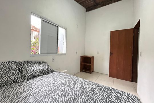 Quarto 2 de casa para alugar com 2 quartos, 20m² em Campeche Leste, Florianópolis