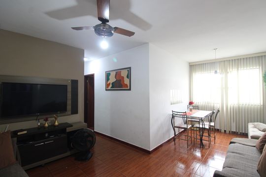 Apartamento para alugar com 2 quartos, 75m² em Taquara, Rio de Janeiro