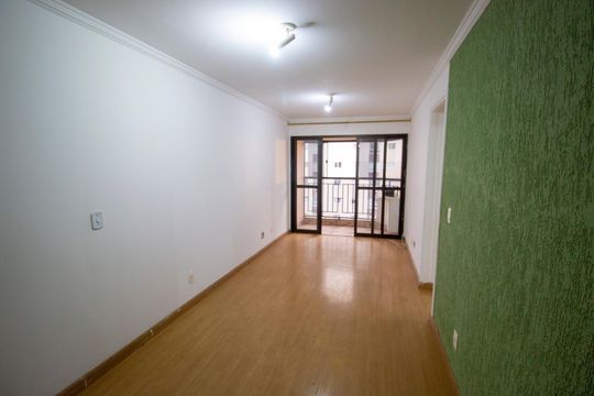 Apartamento à venda com 2 quartos, 55m² em Qnn 11, Brasília