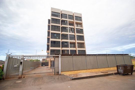 Apartamento à venda com 2 quartos, 55m² em Qnn 11, Brasília