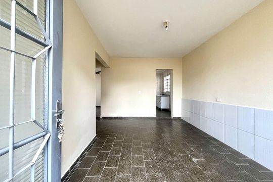 Sala de apartamento para alugar com 2 quartos, 140m² em Jardim Leonor, Campinas