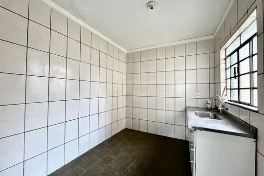 Cozinha de apartamento para alugar com 2 quartos, 140m² em Jardim Leonor, Campinas