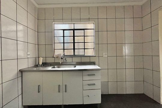 Cozinha de apartamento para alugar com 2 quartos, 140m² em Jardim Leonor, Campinas
