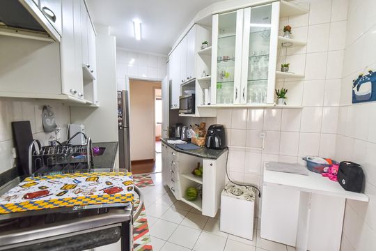 Cozinha de apartamento à venda com 3 quartos, 112m² em Vila Mariana, São Paulo