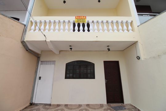 Fachada de casa para alugar com 2 quartos, 100m² em Loteamento Residencial Vista Linda, São José dos Campos