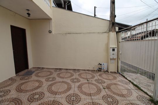 Garagem de casa para alugar com 2 quartos, 100m² em Loteamento Residencial Vista Linda, São José dos Campos