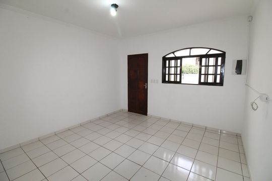 Casa para alugar com 2 quartos, 100m² em Loteamento Residencial Vista Linda, São José dos Campos