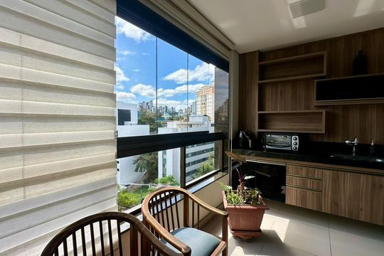 Apartamento à venda com 3 quartos, 111m² em Buritis, Belo Horizonte