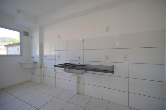 Cozinha  de apartamento para alugar com 1 quarto, 49m² em Vargem do Bom Jesus, Florianópolis