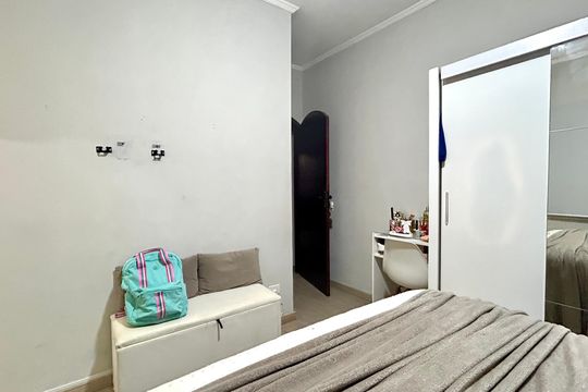 Quarto 1 de casa para alugar com 3 quartos, 138m² em Jardim America, Guarulhos