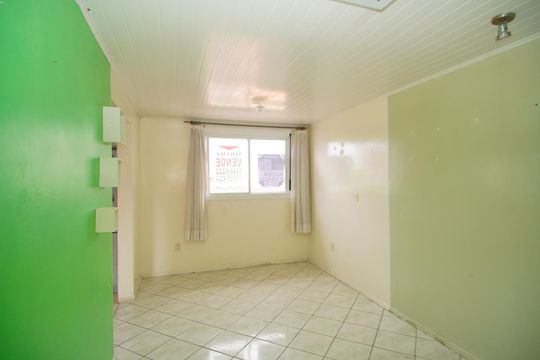 Sala de apartamento à venda com 2 quartos, 64m² em Rubem Berta, Porto Alegre