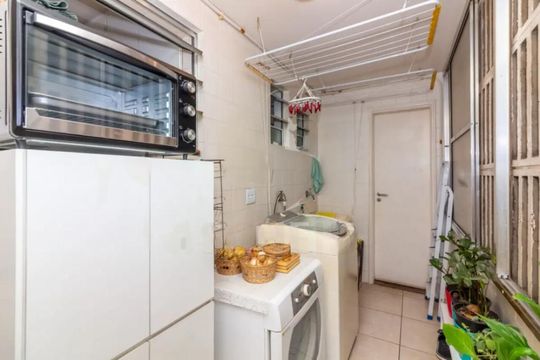 Apartamento à venda com 3 quartos, 77m² em Vila Cordeiro, São Paulo