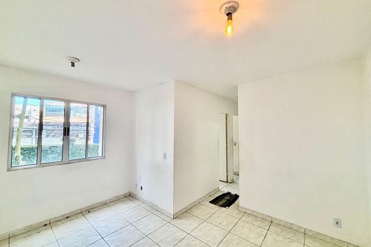 Apartamento para alugar com 2 quartos, 48m² em Jardim Sao Miguel, Ferraz de Vasconcelos