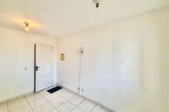 Sala de apartamento para alugar com 2 quartos, 48m² em Jardim Sao Miguel, Ferraz de Vasconcelos