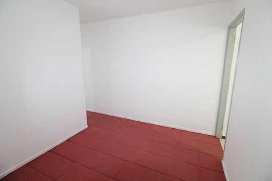 Sala de casa para alugar com 2 quartos, 85m² em Conjunto Residencial Trinta E Um de Marco, São José dos Campos