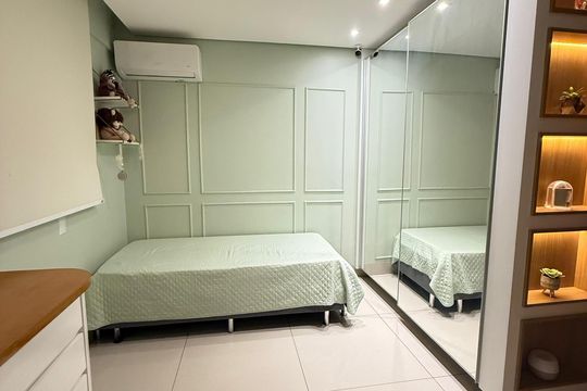 Quarto de apartamento à venda com 3 quartos, 93m² em Nova Suiça, Goiânia