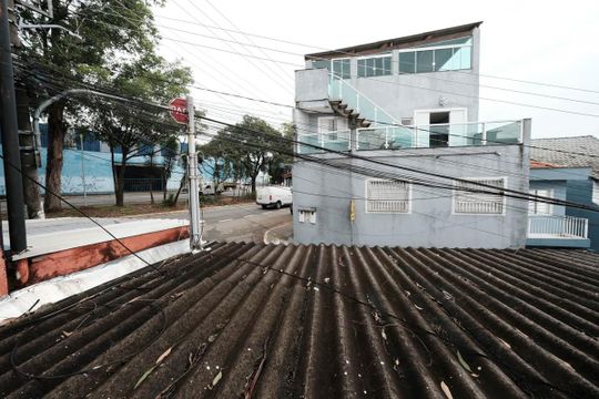 Quarto 1 de casa para alugar com 1 quarto, 160m² em Jardim Ponte Rasa, São Paulo