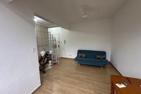 Sala de apartamento para alugar com 1 quarto, 50m² em Centro, São Vicente